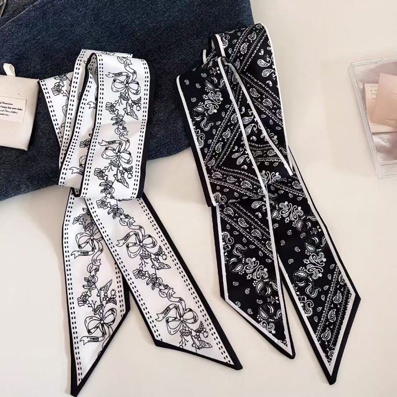 Women'S Accessories For Neck - Black White Double Sided Paisley Long