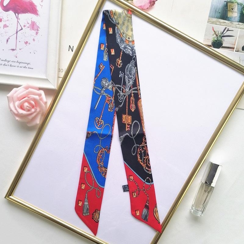 Print Scarf Four Seasons Prese - огляд і ціна Women'S Accessories For Neck
