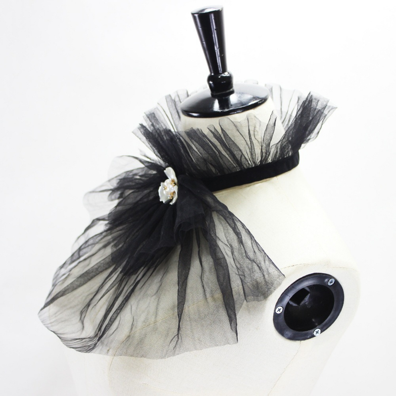 Vintage Court Style Stand Coll - огляд і ціна Women'S Vintage Accessories
